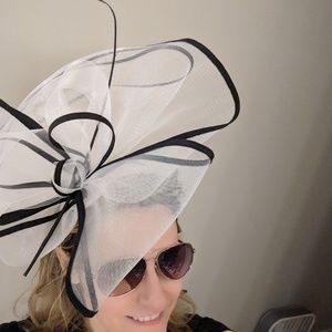 White derby hat fascinator